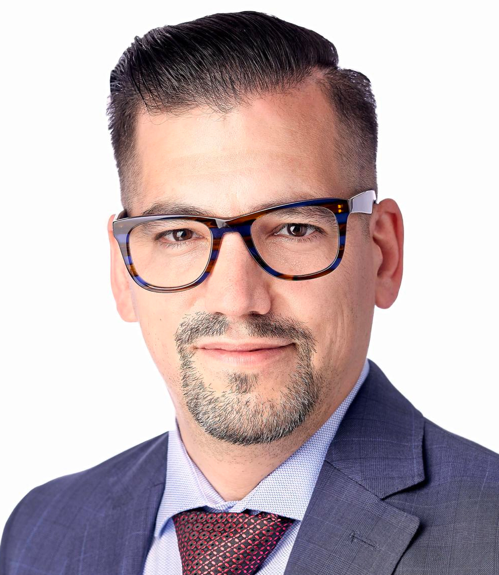 corporate tax consultant